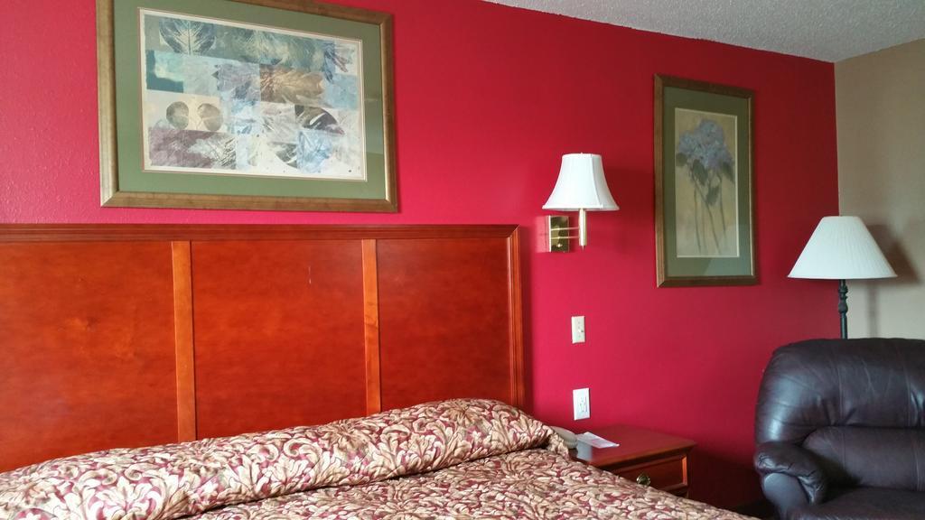 Rodeway Inn Mitchell Dış mekan fotoğraf
