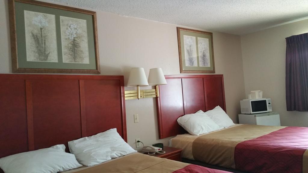 Rodeway Inn Mitchell Dış mekan fotoğraf