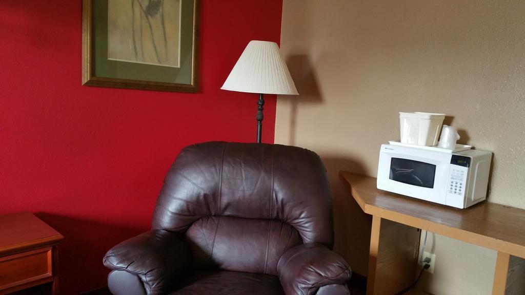 Rodeway Inn Mitchell Dış mekan fotoğraf