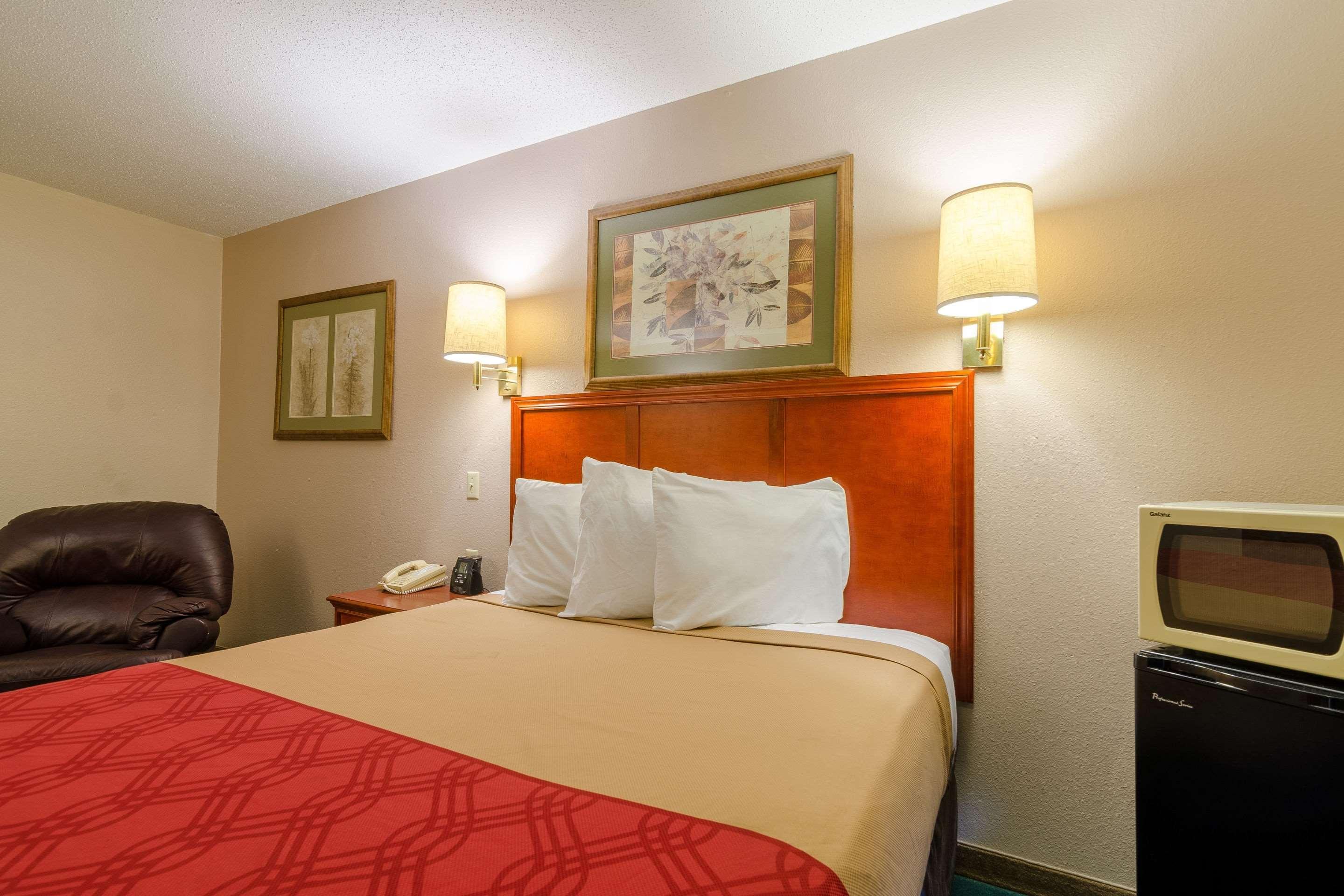 Rodeway Inn Mitchell Dış mekan fotoğraf