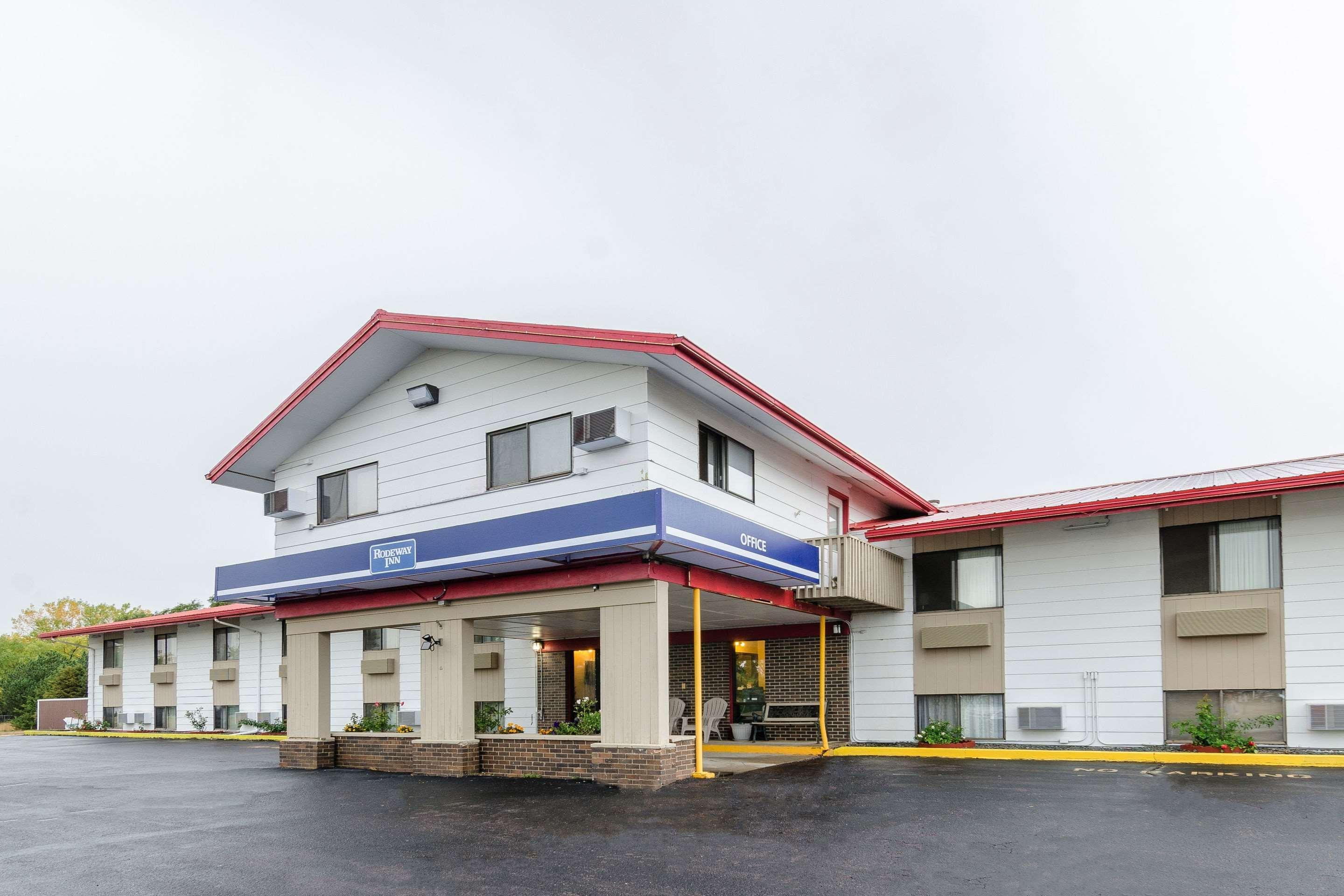 Rodeway Inn Mitchell Dış mekan fotoğraf