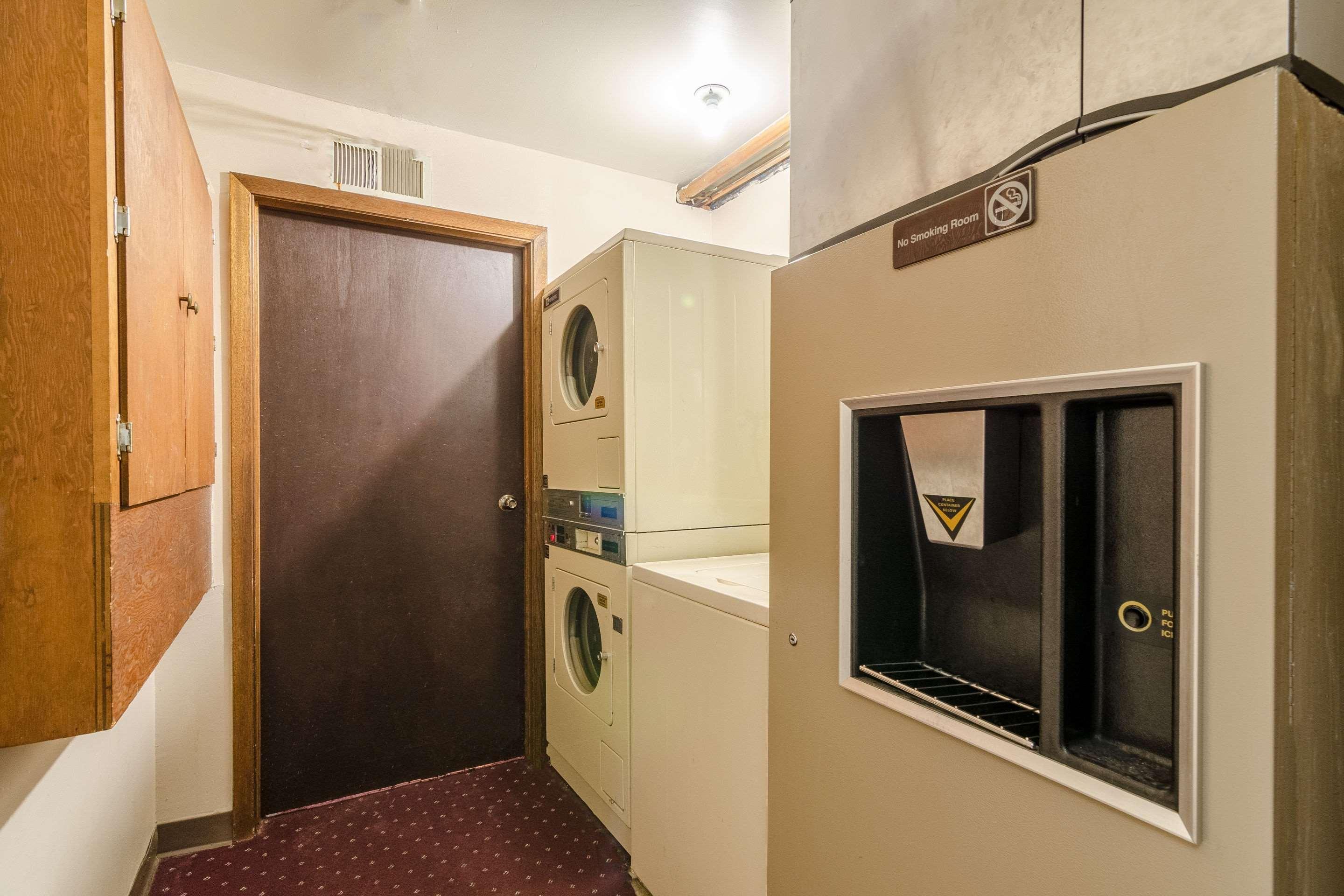 Rodeway Inn Mitchell Dış mekan fotoğraf