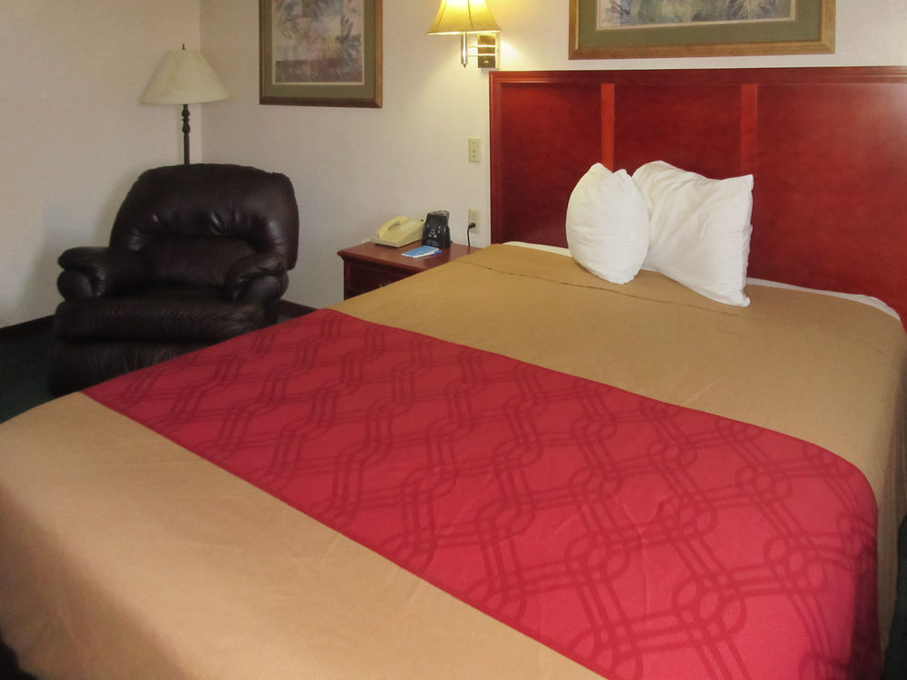 Rodeway Inn Mitchell Dış mekan fotoğraf